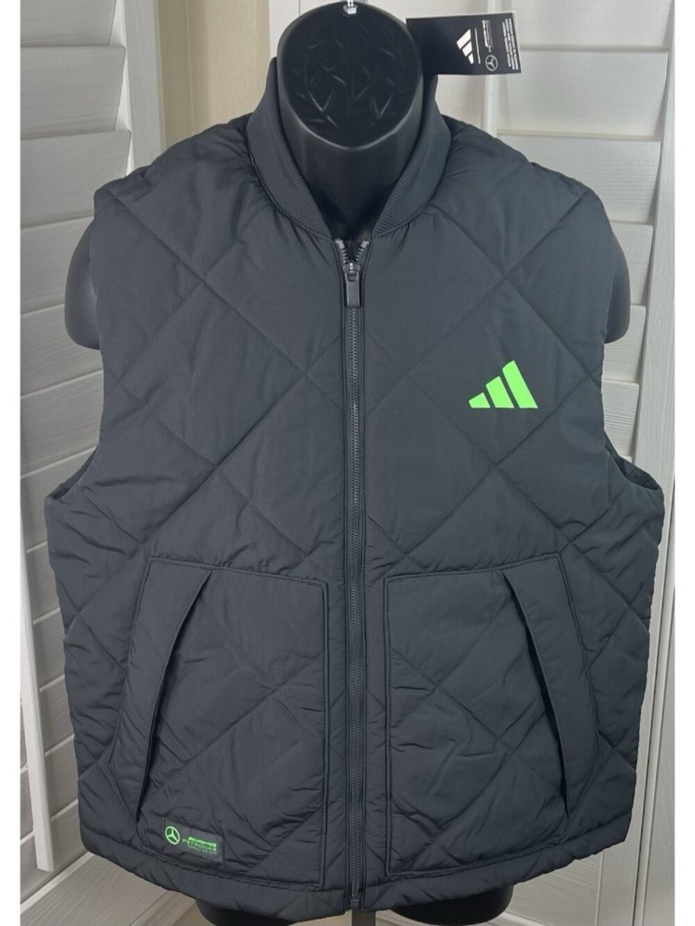 Adidas Mercedes-AMG Petronas F1 Team Premium Vest JX8773 - Men's M - NWT $130.00